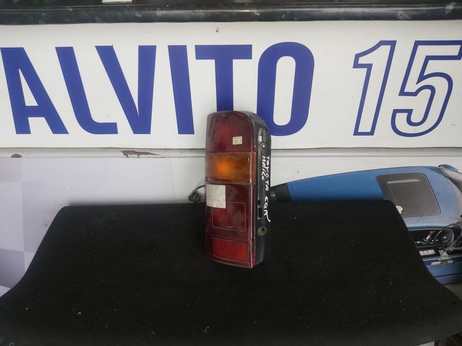 Farolim Esquerdo Toyota Hiace