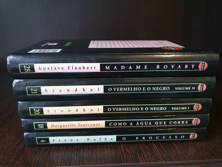 18 livros variados
