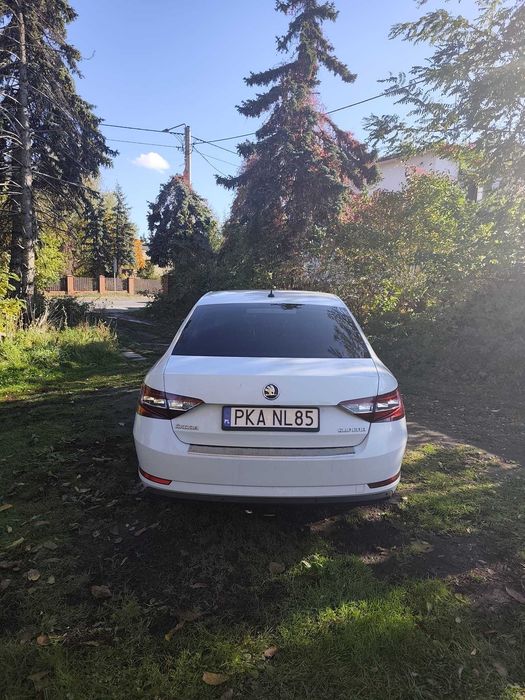 auta skoda super 1.6