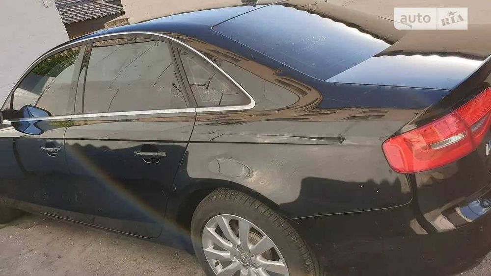 Продам Audi A4 2013