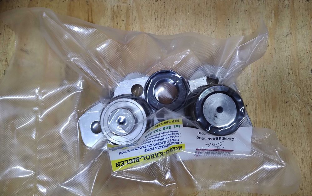 Zestaw naprawczy zwrotnicy CASE 5120 - 5150 nr kat. N13504, 19,95414C1