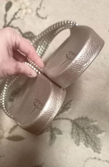 Сланци, шльопанці бренда Blue Fin 42 р.