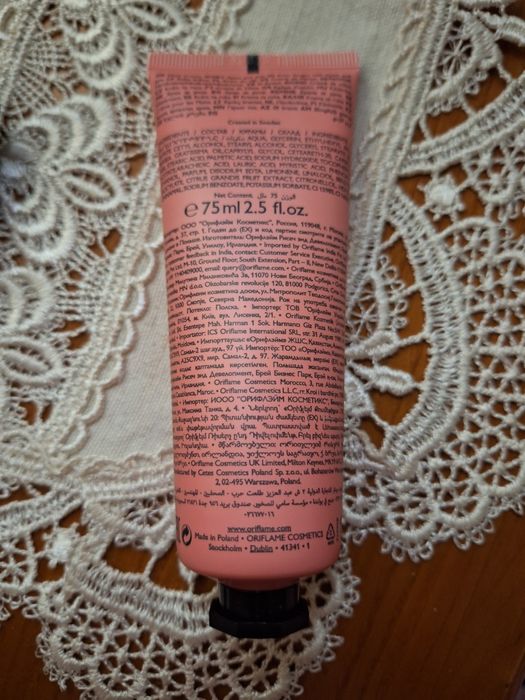 Creme de Mãos Refrescante com Toranja Rosa  75ml Oriflame