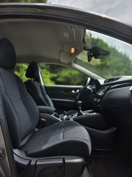 Nissan Qashqai — fotografia 9
