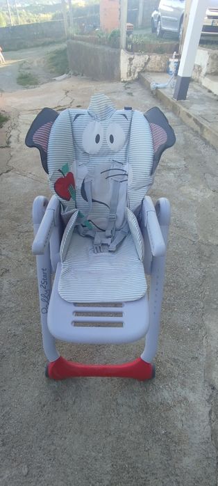 Cadeira refeição bebé