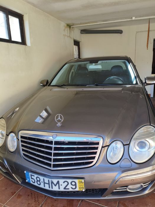 Mercedes E 220 selo barato428005322088130566