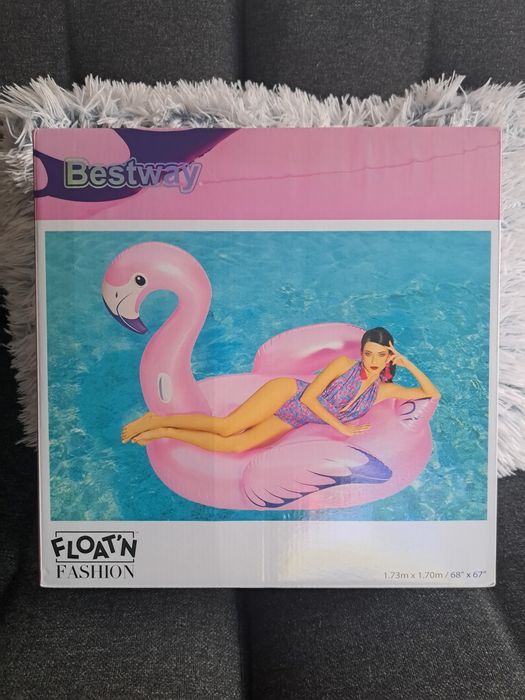 Duży dmuchany flaming-materac