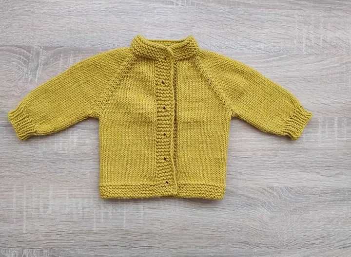 Sweterek dla noworodka handmade, robione na drutach, wełna, merynos