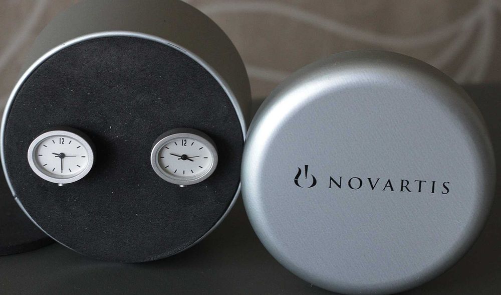 Запонки -годинник/часы.Відмінна якість. Подарунок чоловікам