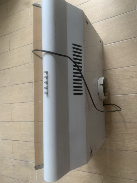 Вытяжка кухонная