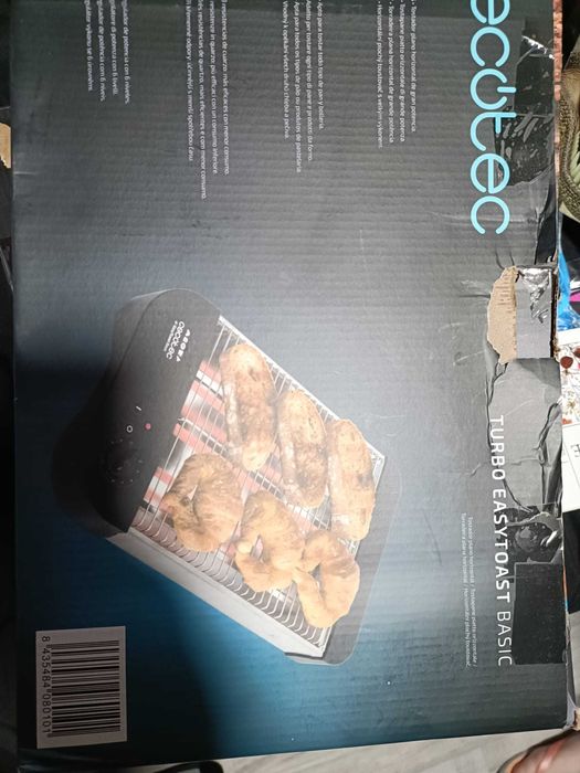 Turbo EasyToast Basic. ‌Torradeira plana 900 W