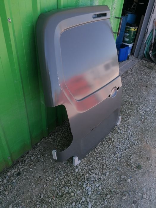 Porta nova peugeot partner ou Citroën berlingo de 2008 a 2018