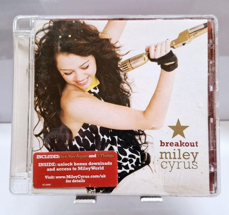 CD Beyonce, Britney Spears, Jennifer Lopez, Miley Cyrus..