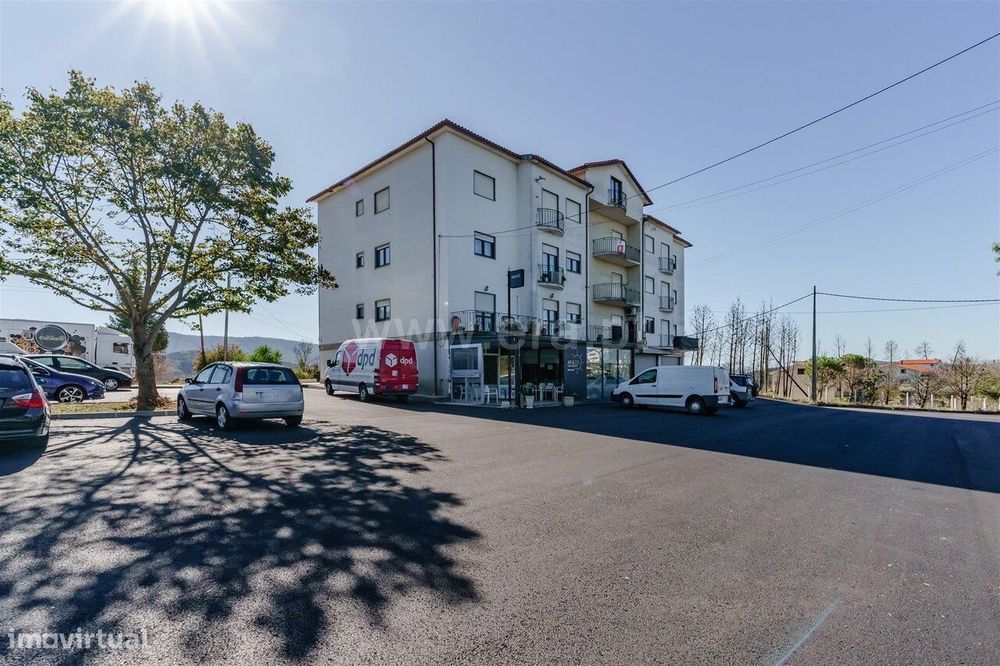 Apartamento T1 / Seia, Torrozelo