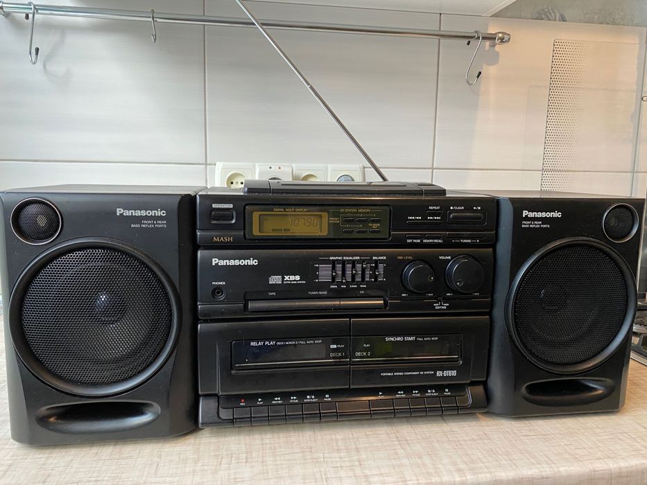 Panasonic RX DT610. Магнитола