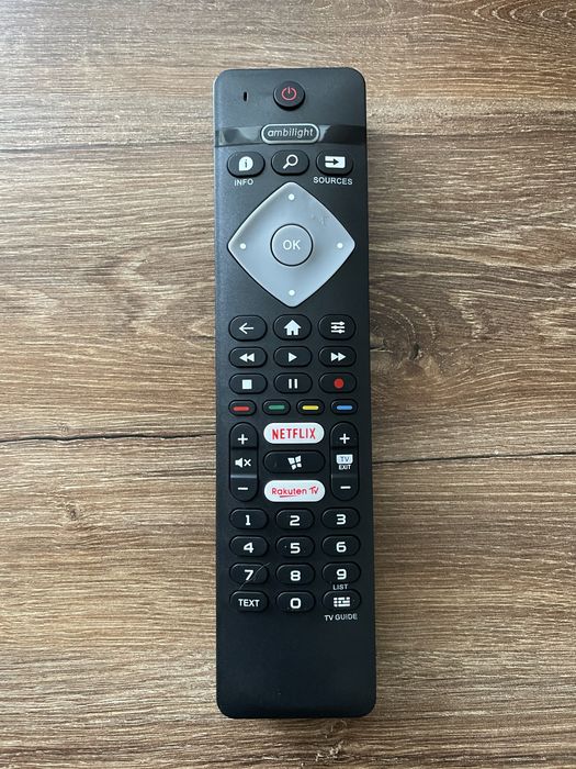 Nowy uniwersalny pilot do TV Philips BRC 884402 /01