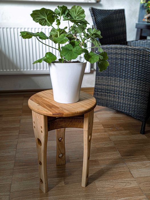 Підставка для квітів з натурального дерева (дуб)