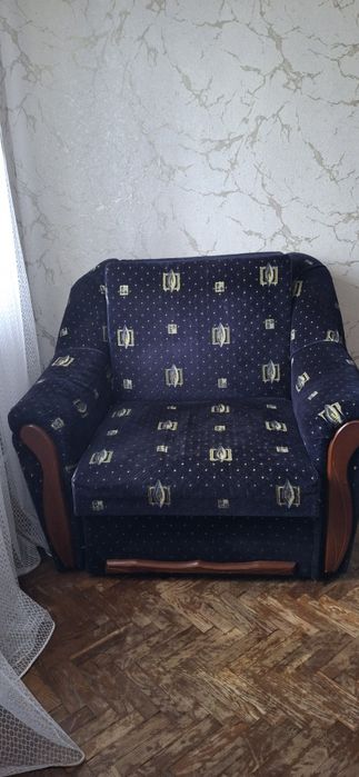 Крісло вживане, розкладне