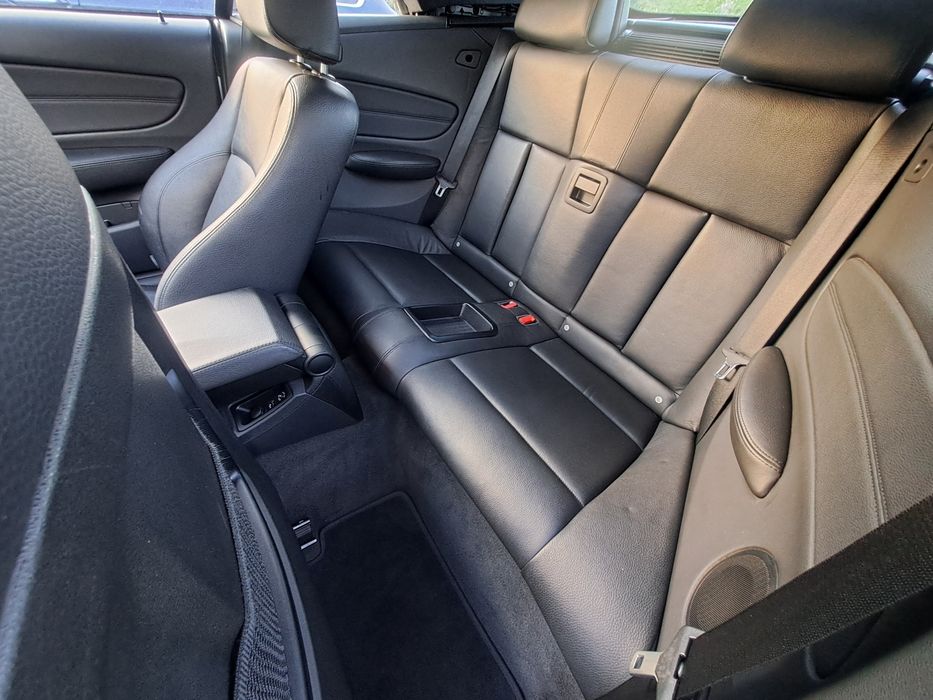 BMW   serie 118d pack m.