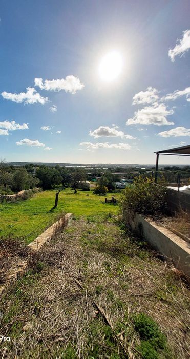 Alugo magnífico terreno 1700 m2