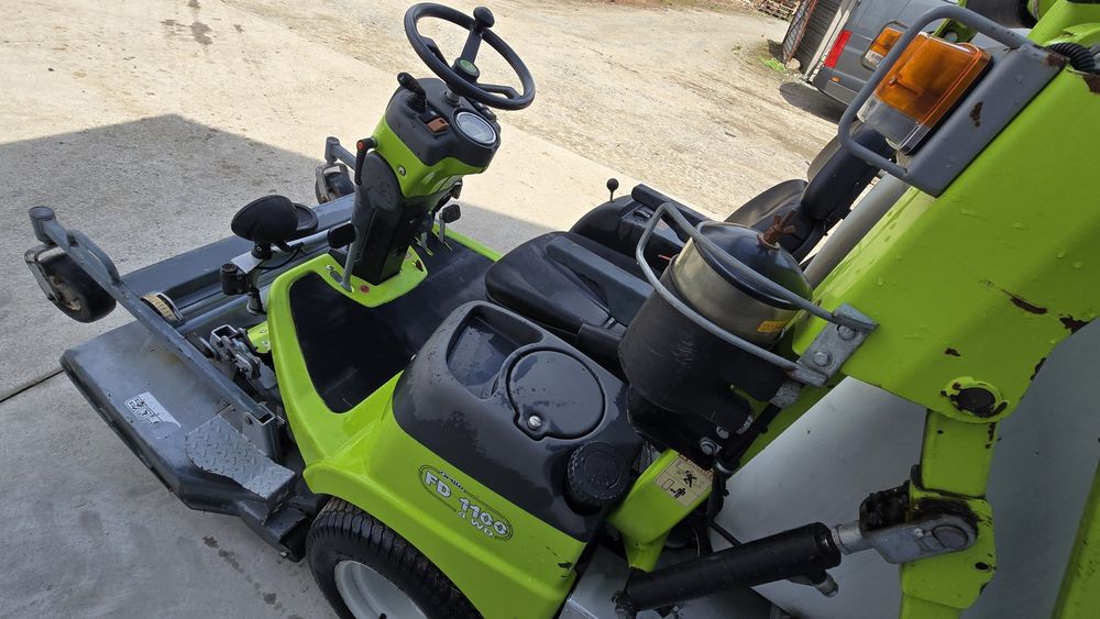 Traktorek kosiarka grillo 4x4