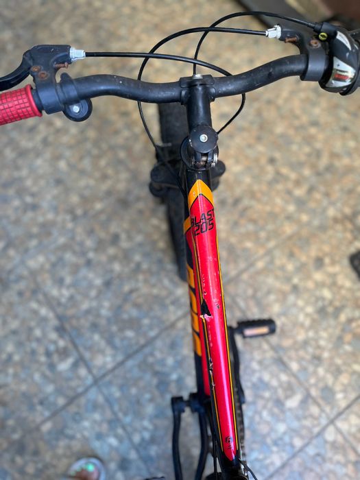 BERG Blast 205 – Bicicleta Infantil – Roda 20