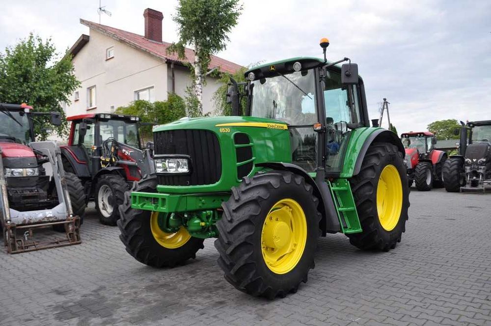 JOHN DEERE 6530 / Przednia oś TLS / Wolne biegi pełzające / PowrQuad /