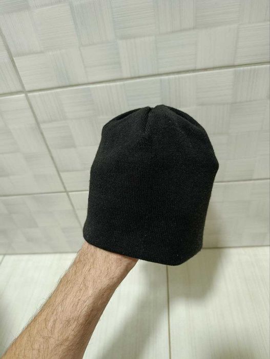 Шапка Nike Team Performance Beanie черная