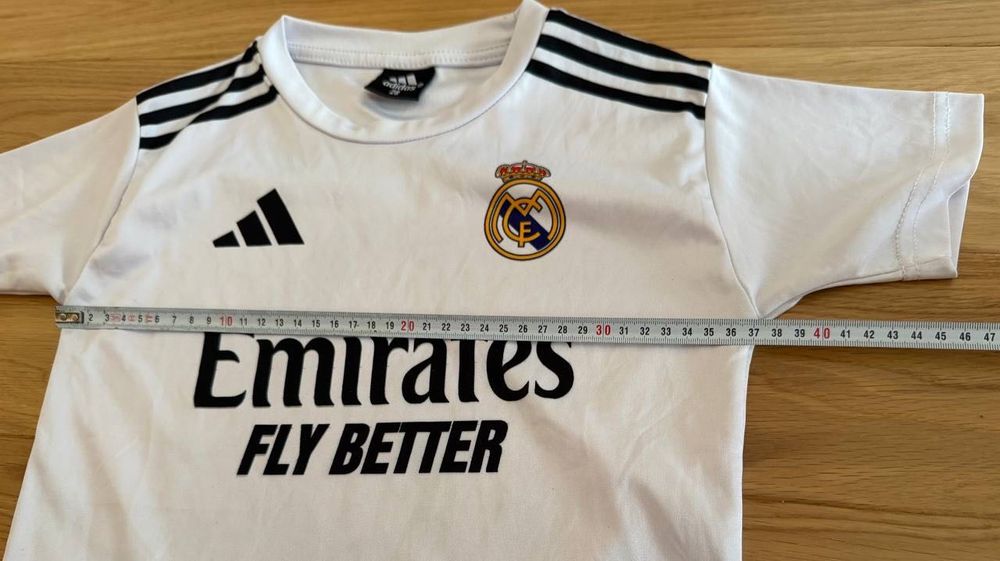 Дитяча футболка Adidas Real Madrid сезону 2024/25 на 9-11 років