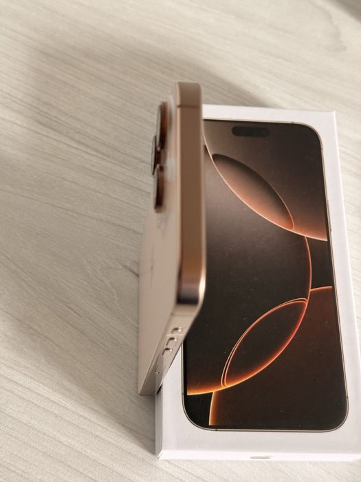 Apple iPhone 16 Pro Max 256Gb Desert Titanium Neverlock