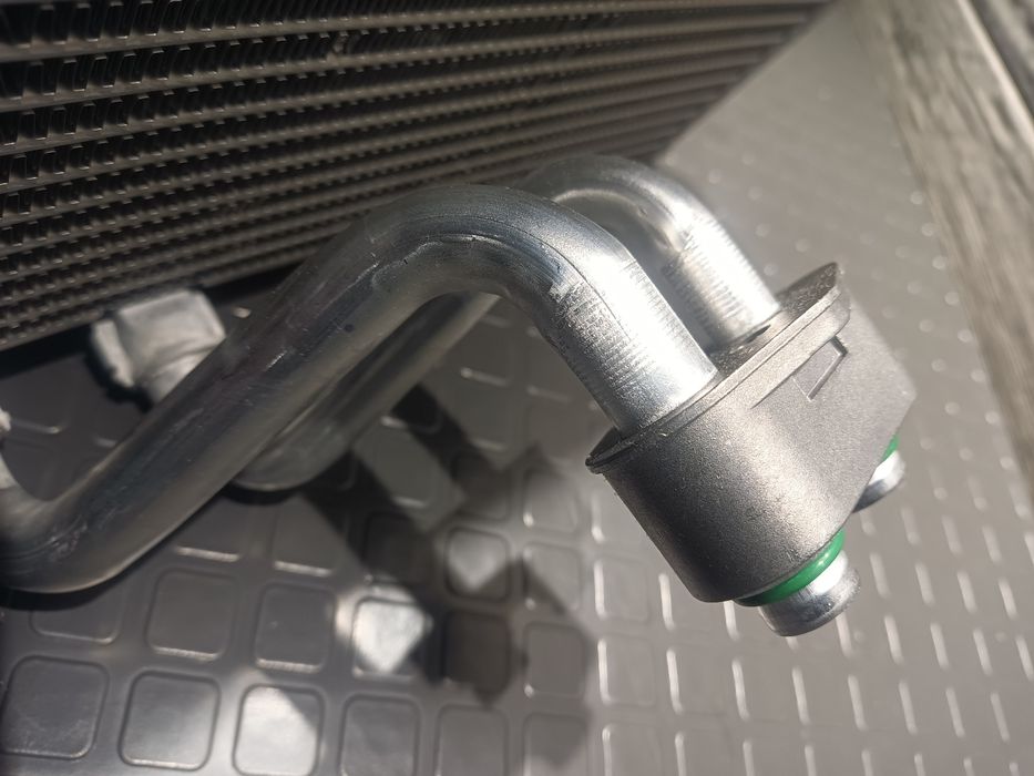 Кіа ніро Kia niro electric радіатор  випарник  кондиціонера 97139G5000