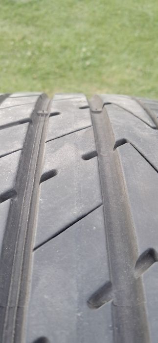 Opony 19" 235/ 50/19