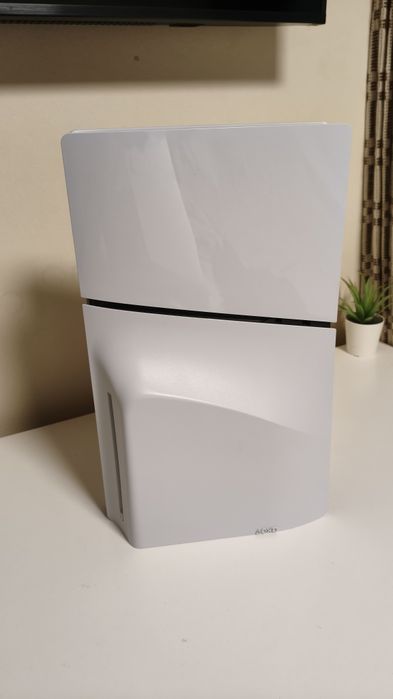 PlayStation 5 Slim 1TB / Com Leitor CDs