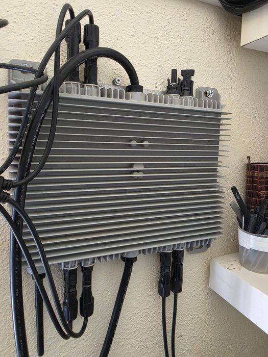 Microinversor Deye 2000 Wats  extensível a 6000w com wifi
