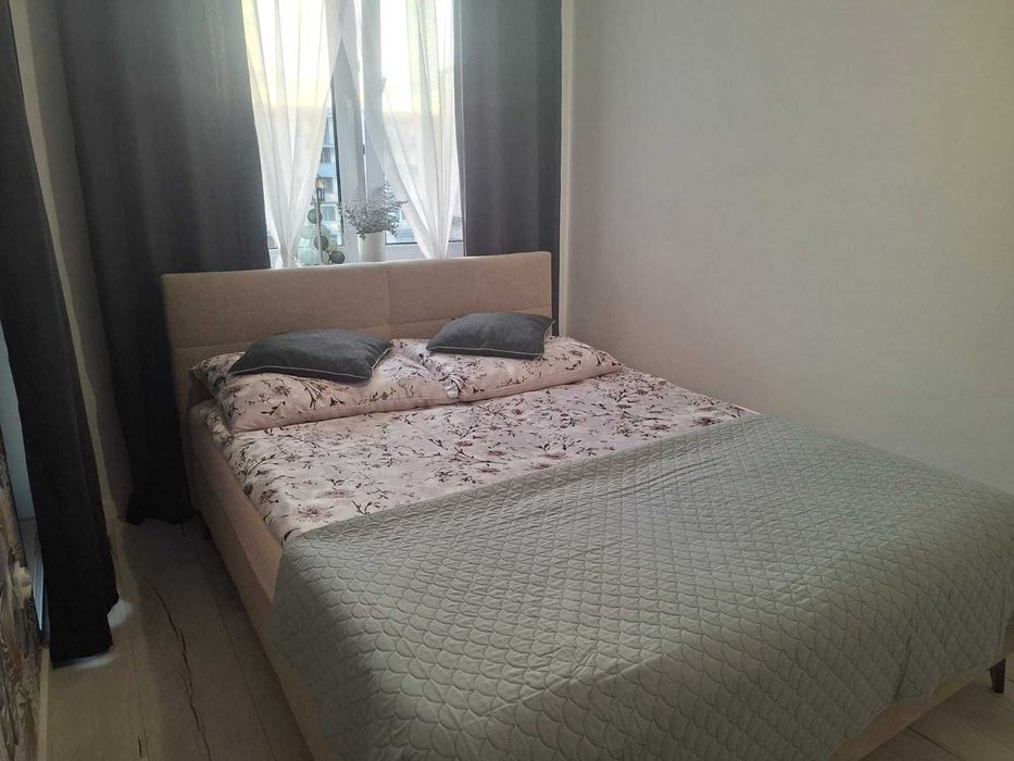 Apartament z dużym balkonem na doby