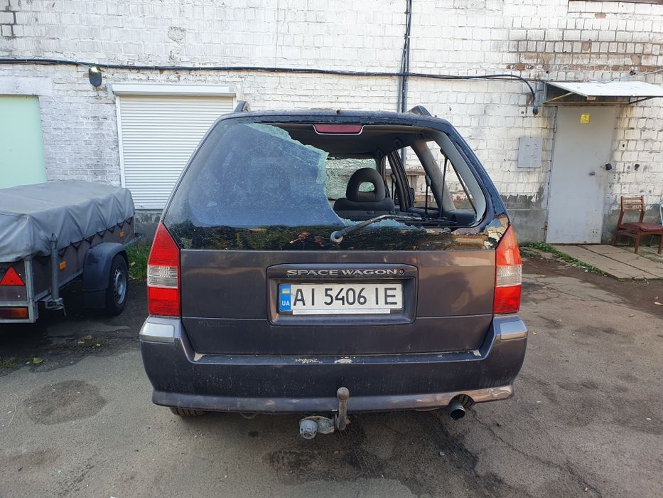 Mitsubishi Space Wagon