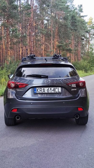 Belki dachawe Yakima FlushBar do Mazdy 3 BM hatchback