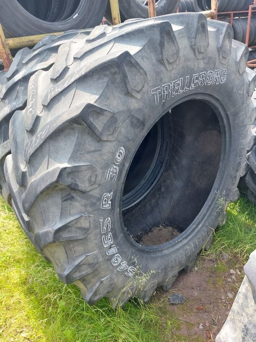 540/65R30 Pirelli, Trelleborg opony używane rolnicze para