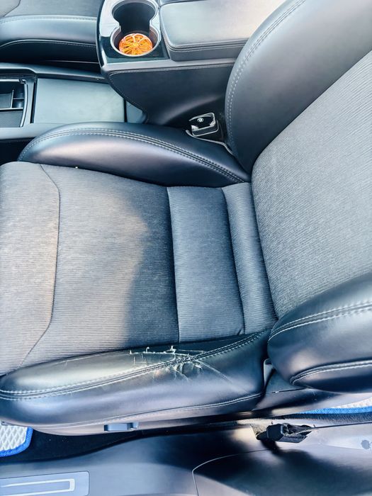 Tesla X 2018року