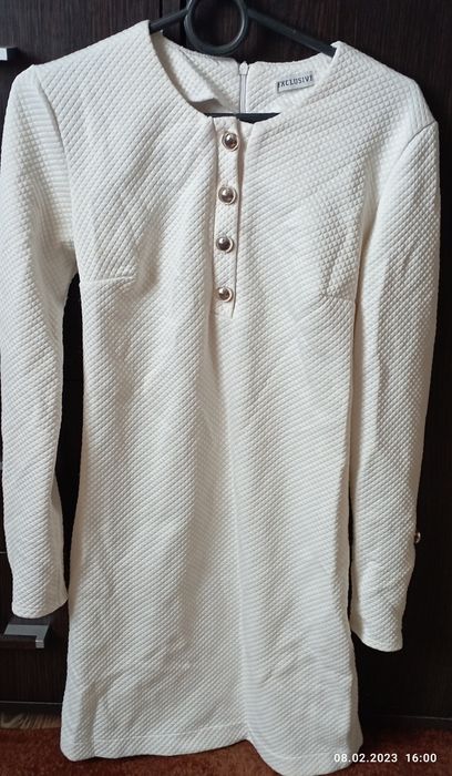 Продам плаття.
Є багато різних.
Розмір S-M.
Ціни теж різні.
Від 50 гр