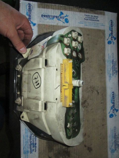 Quadrante / painel de instrumentos FORD Fiesta III (GFJ)