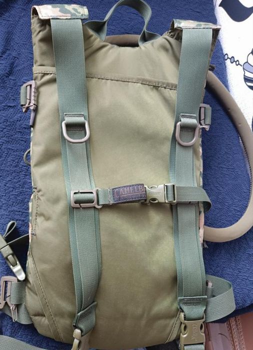 Продам рюкзак с гідратором