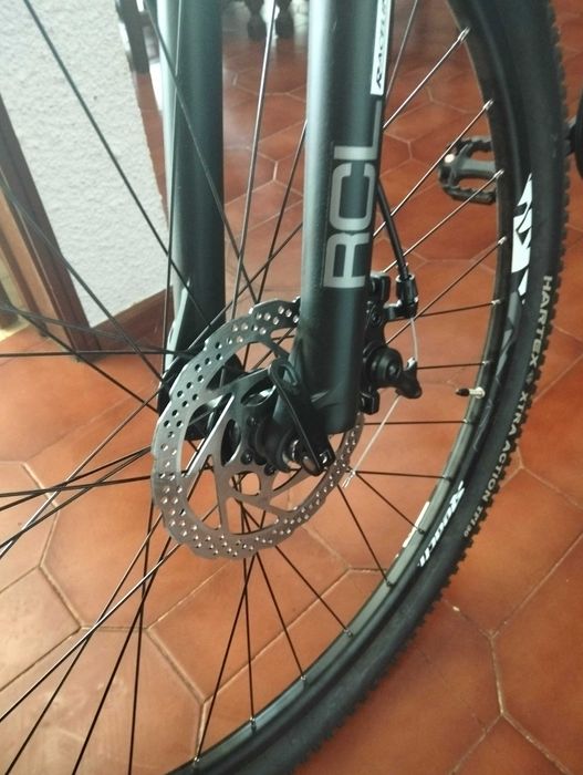 Bicicleta semi nova impecavel