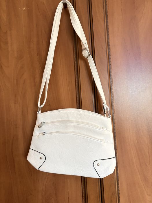 Nowa biała listonoszka damska crossbody italbags pu