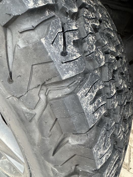 Продам надійний та економний позашляховик