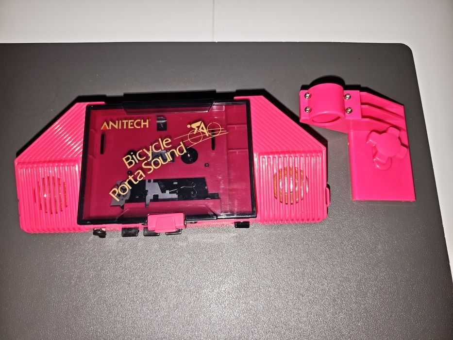 Sprzedam odtwarzacz kasetowy na rower .Okazja!