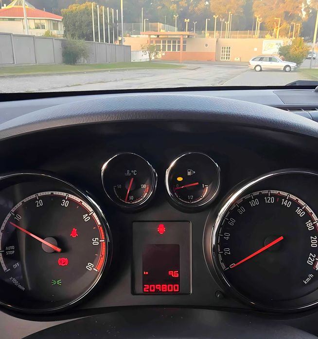 Opel Meriva 1.3 CDTI "2015" 5150€ / Super Novo!! / 209.800km