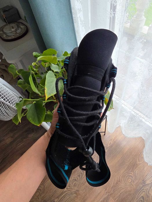 Orteza stawu skokowego r. S