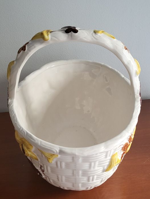 Ceramic Fruit Bowl447155280303902722