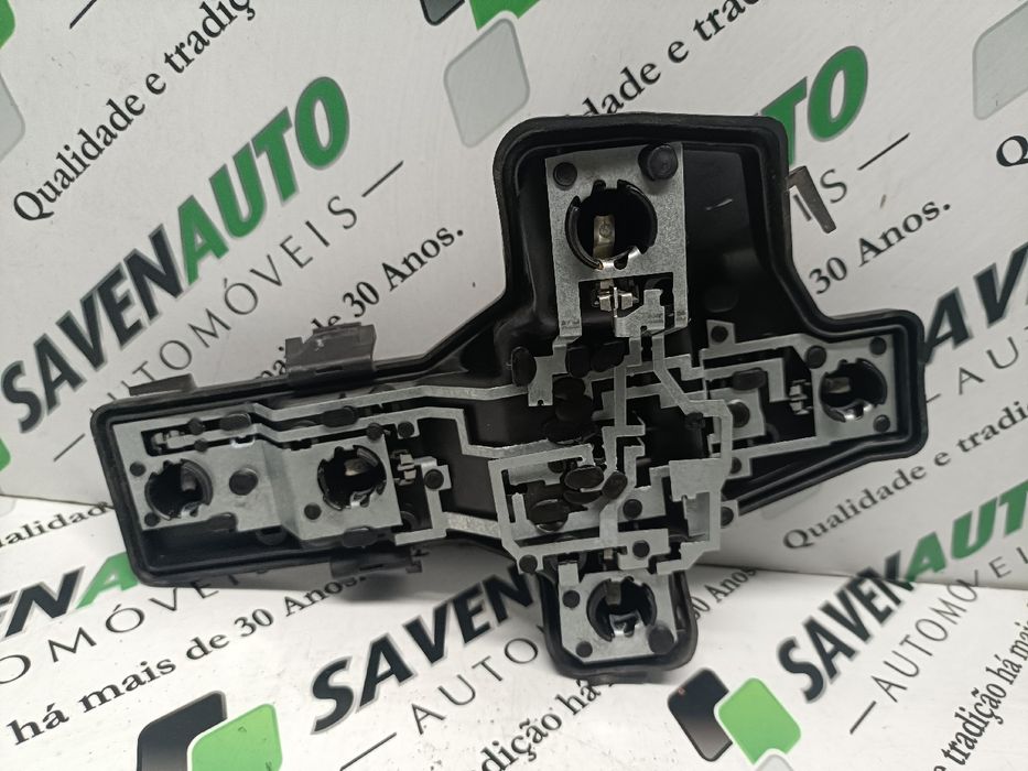 Suporte lâmpada direito VOLKSWAGEN Touran (1T)